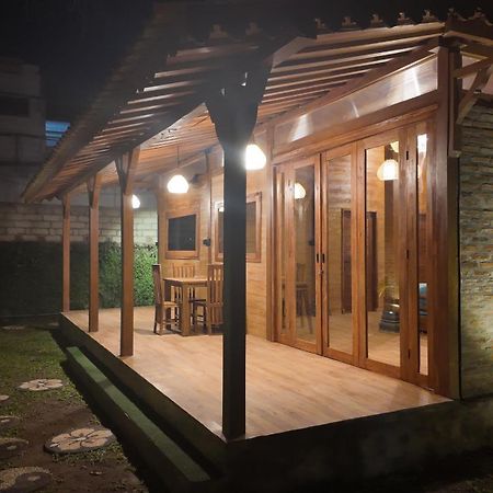 הוילה Private Joglo In Heart Of Sanur מראה חיצוני תמונה